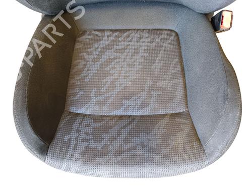 Sæde højre fortil PEUGEOT 3008 I MPV (0U_) 1.6 HDi | BP29903308C16