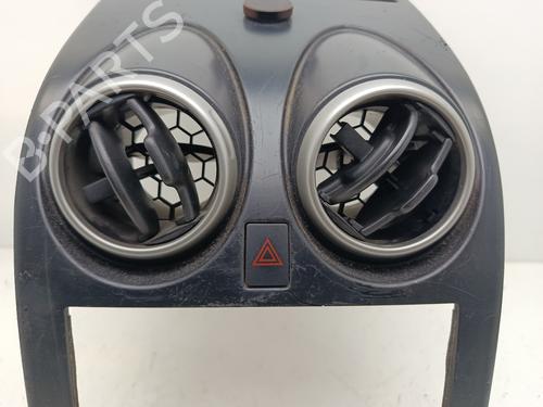 Middle console NISSAN QASHQAI I (J10, NJ10) | BP31593004I22