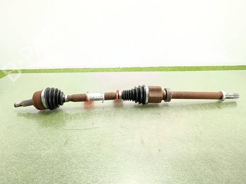 Used Right front driveshaft Right front driveshaft RENAULT MEGANE IV Hatchback (B9A/M/N_) 1.3 TCe 115 (B9N9) (116 hp) 40045206 40045206