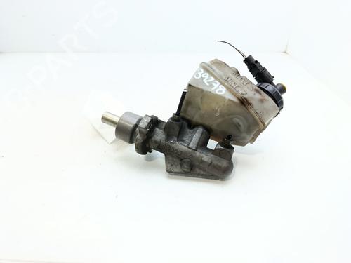 Used Brake master cylinder RENAULT CLIO II (BB_, CB_) 1.2 (BB0A, BB0F, BB10, BB1K, BB28, BB2D, BB2H, CB0A,... (58 hp) 28595946