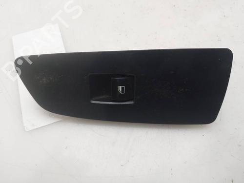 Used Right front window switch Right front window switch 38591904 38591904