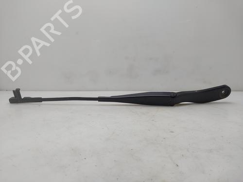 Used Front windshield wiper arm Front windshield wiper arm 38159120 38159120
