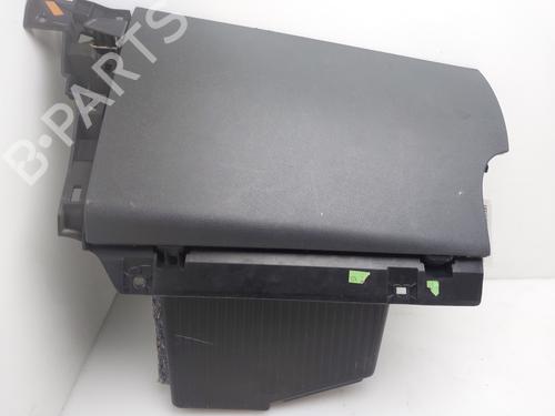 Glove box PEUGEOT 508 SW I (8E_) 2.2 HDi (204 hp) 17959582