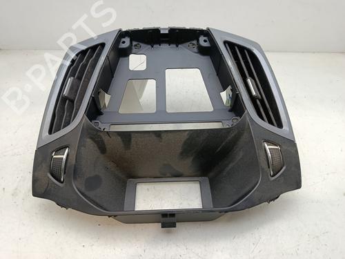 Midtkonsoll Midtkonsoll FORD FOCUS III 1.6 TDCi (115 hp) 36258313 36258313