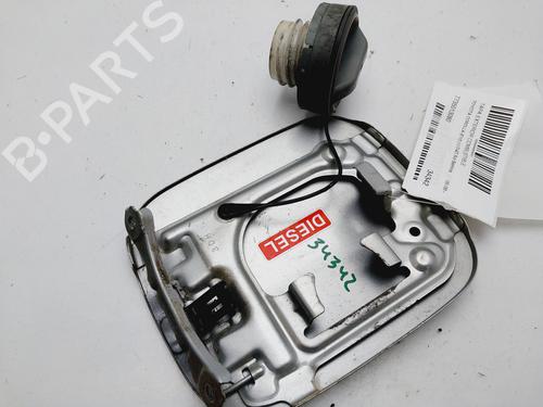 Klapa wlewu paliwa TOYOTA COROLLA (_E12_) 2.0 D-4D (CDE120R, CDE120L_) | BP18510579C131 