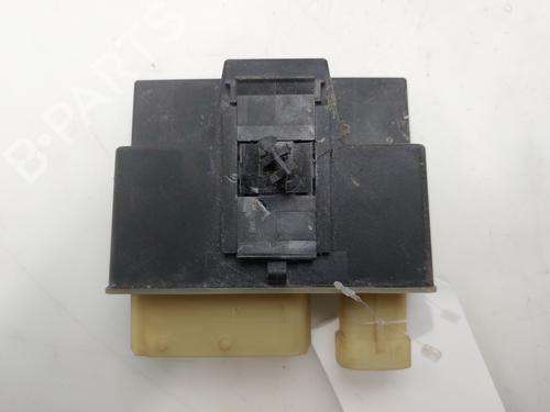 electronic-module-peugeot-3008-i-mpv-0u_-2009-2010-2011-2012-2013-2014-2015-2016-2017-36219383 main image