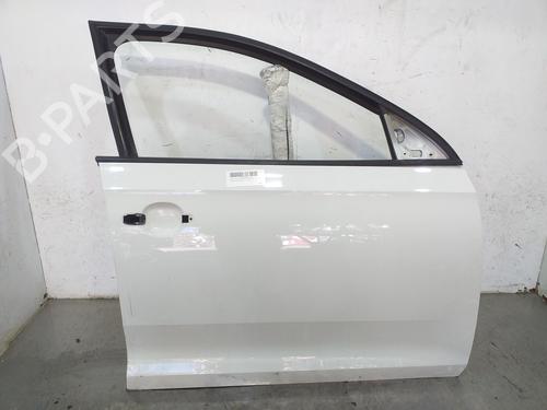 Used Right front door SKODA RAPID (NH3, NK3, NK6) [2012-2022]  26487058
