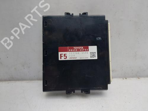 Used Electronic module TOYOTA LAND CRUISER PRADO (_J15_) 3.0 D-4D (KDJ150_, KDJ150, KDJ155) (173 hp) 18031443