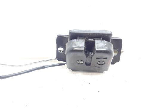 tailgate-lock-kia-sorento-i-jc-25-crdi-4wd-812303e000-2002-2003-2004-2005-2006-2007-2008-2009-2010-2011-9512979 main image