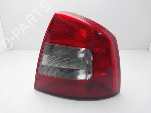 Used Right taillight Right taillight SKODA OCTAVIA II (1Z3) 1.6 TDI (105 hp) 34008349 34008349
