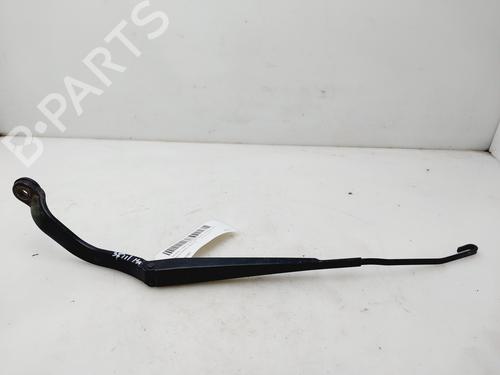 Used Front windshield wiper arm TATA INDICA VISTA [2008-2025]  22746014