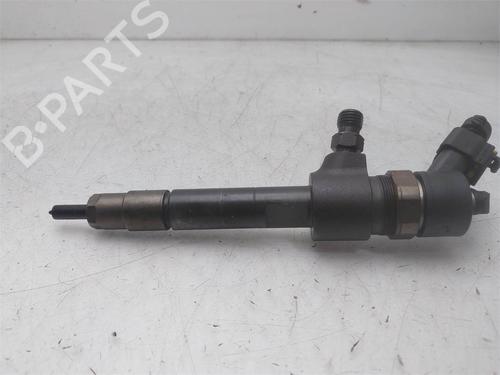 Used Injector Injector OPEL ZAFIRA / ZAFIRA FAMILY B (A05) [2005-2019] 38330261 38330261