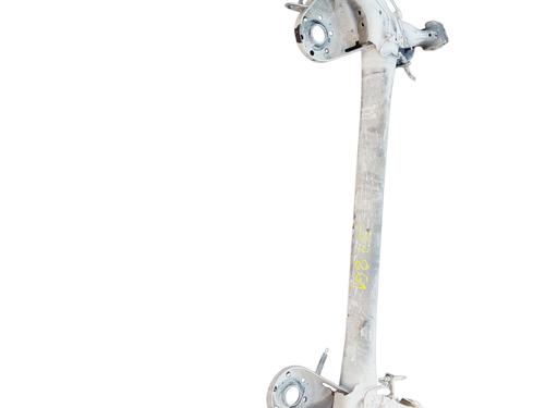 Used Rear axle TOYOTA AURIS (_E15_) [2006-2012]  28042782