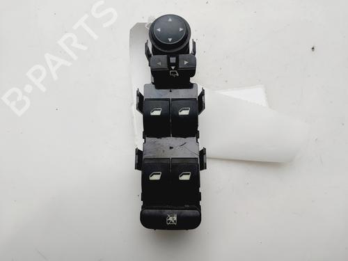 BP31940648I27 main image