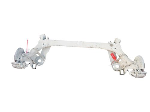 Used Rear axle VW GOLF IV (1J1) [1997-2008]  24865992
