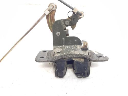 Tailgate lock HYUNDAI SANTA FÉ I (SM) 2.0 CRDi 4x4 | BP9836169C101 