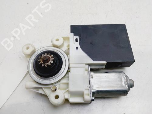 Used Right front window motor VOLVO V50 (545) 1.6 D (110 hp) 26705608