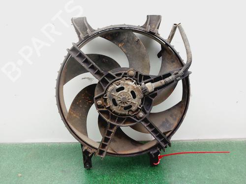Used Radiator fan RENAULT RAPID Box Body/MPV (F40_, G40_) 1.9 D (F40R) (54 hp) 28487907