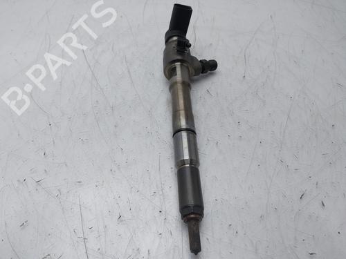 Used Injector Injector AUDI A1 (8X1, 8XK) 1.6 TDI (105 hp) 33943646 33943646
