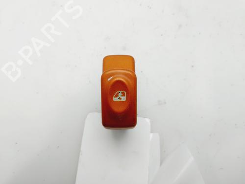 Mando elevalunas delantera derecho RENAULT SCÉNIC I MPV (JA0/1_, FA0_) 1.9 dCi RX4 (101 hp) 30467095