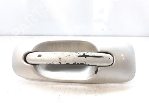 Used Rear left exterior door handle CHRYSLER VOYAGER IV (RG, RS) 2.5 CRD (141 hp) 8186921