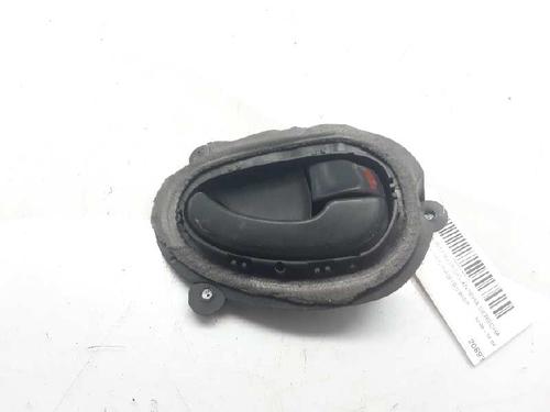 Used Front right interior door handle PEUGEOT 406 (8B) 2.0 HDI 110 (109 hp) 12399935