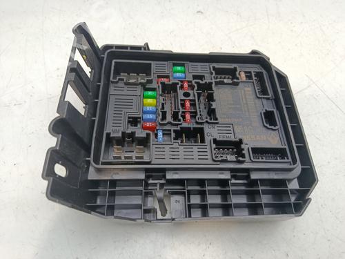 Used Fuse box Fuse box RENAULT CLIO V (B7_) 1.5 Blue dCi 85 (B7AG) (86 hp) 33928938 33928938