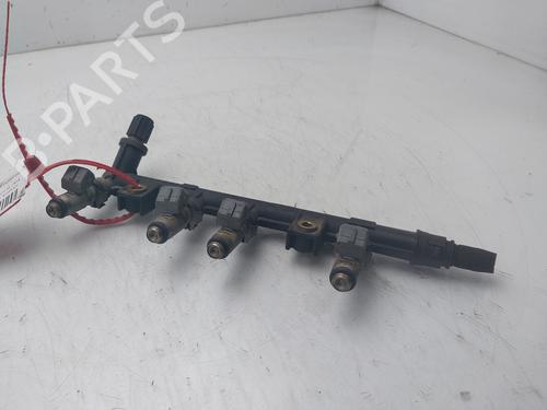 Used Injection rail FIAT PUNTO Hatchback Van (188_) 1.2 60 (60 hp) 32516147