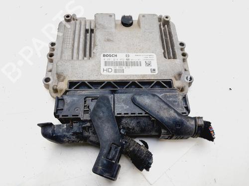 Engine control unit (ECU) OPEL ZAFIRA / ZAFIRA FAMILY B (A05) | BP30537102M57