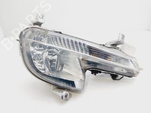 Used Right front fog light PEUGEOT 508 SW I (8E_) 2.2 HDi (204 hp) 24506537