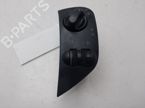 Interruttore luci Interruttore luci VW POLO III (6N1) [1994-1999] 34713440 34713440
