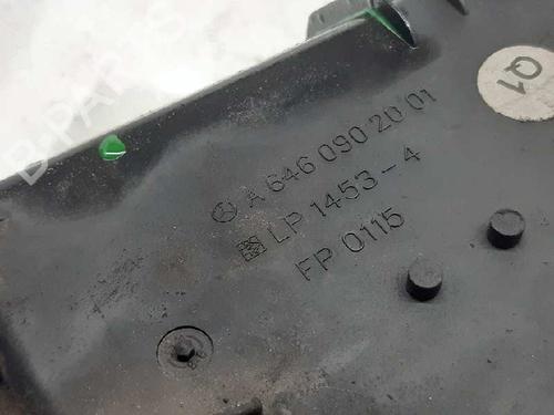 Air filter box MERCEDES-BENZ C-CLASS (W204) C 220 CDI (204.008) | BP13992084M87 