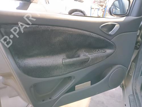 Højre baglygte CITROËN C5 I (DC_) 2.0 HDi (DCRHZB, DCRHZE) | BP28208330C35 