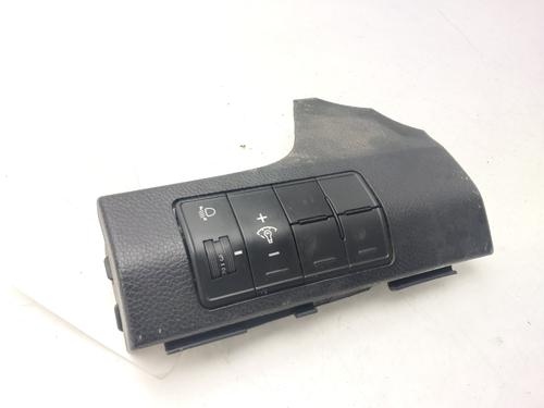 Used Headlight switch HYUNDAI i30 (GD) [2011-2025]  30548464