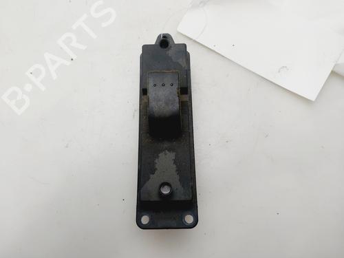 Højre fortil elrude kontakt MAZDA 3 Saloon (BK) 1.6 DI Turbo (BK12Y) (109 hp) 32666462