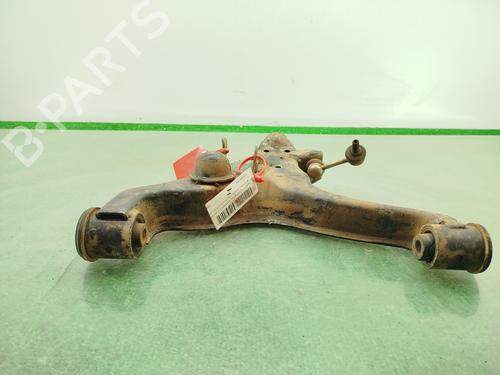 Used Left front suspension arm MITSUBISHI PAJERO III (V7_W, V6_W) [1999-2007]  27516749