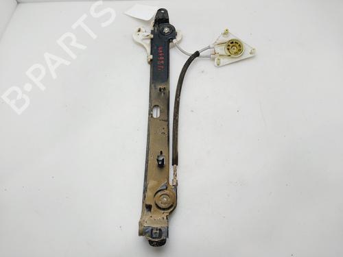Alzavetro posteriore sinistro SEAT ALTEA (5P1) [2004-2015]  31351355