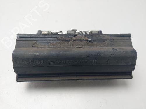 Used Tailgate handle Tailgate handle SEAT TOLEDO II (1M2) [1998-2006] 32771677 32771677