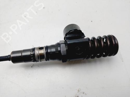 Injector VW GOLF V (1K1)  | BP19678258M100 