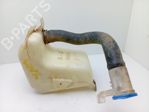 Windscreen washer tank LAND ROVER FREELANDER I (L314) 2.0 DI 4x4 | BP22563247C113