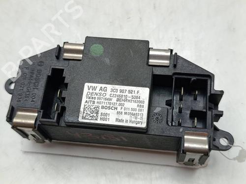 Used Heater resistor Heater resistor SKODA SUPERB II (3T4) 2.0 TDI 16V (140 hp) 40077277 40077277