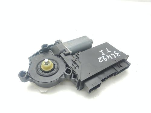 Moteur de lève-vitre arrière gauche VW TOUAREG (7LA, 7L6, 7L7) [2002-2013]  26705547