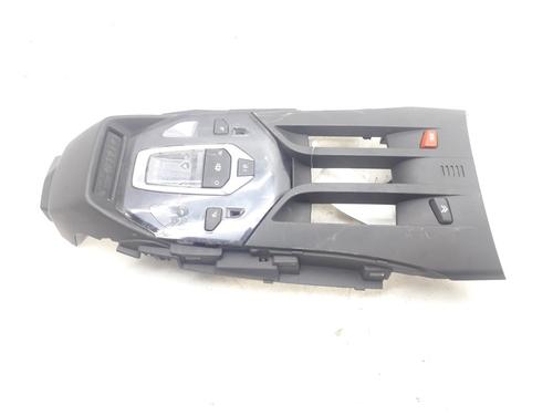 Used Interior roof light Interior roof light CITROËN DS5 2.0 HDi 165 Hybrid4 4x4 (163 hp) 11172430 11172430