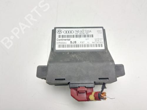 Used Electronic module VW GOLF VI (5K1) [2008-2014]  32852353