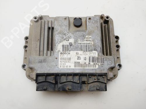 Used Engine control unit (ECU) PEUGEOT 206 Hatchback (2A/C) [1998-2012]  30263824
