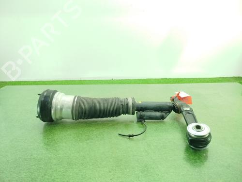 Used Right front shock absorber Right front shock absorber MERCEDES-BENZ S-CLASS (W220, V220) S 320 CDI (220.025, 220.125) (204 hp) 33832808 33832808