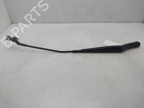 front-windshield-wiper-arm-vw-scirocco-iii-137-138-2008-2009-2010-2011-2012-2013-2014-2015-2016-2017-2018-33411709 main image