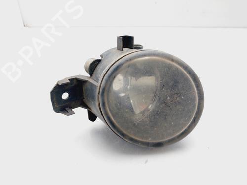 Used Left front fog light NISSAN PRIMERA (P12) [2002-2026]  31361892