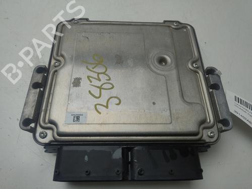 Used Engine control unit (ECU) HYUNDAI TUCSON (TL, TLE) 1.7 CRDi (116 hp) 29748753