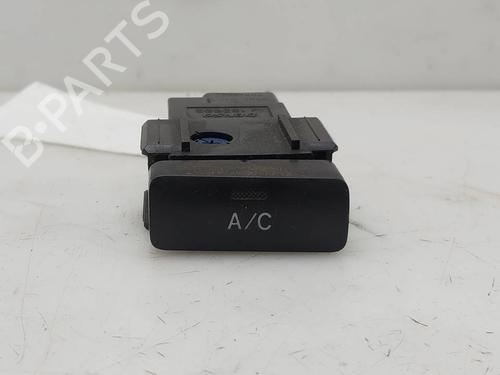 Used Switch Switch TOYOTA COROLLA (_E12_) 2.0 D-4D (CDE120R, CDE120L_) (110 hp) 39978266 39978266